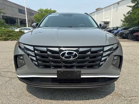 Used 2024 Hyundai Tucson SEL w/ Convenience Package AWD/4WD image 2