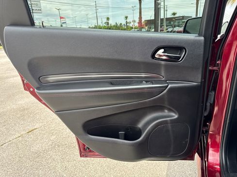 Used 2023 Dodge Durango GT AWD/4WD image 14