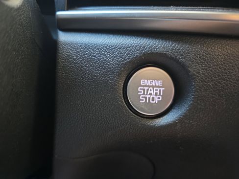 Certified 2024 Kia Sorento S FWD image 17