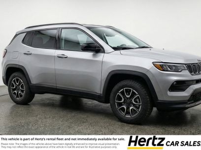 Used 2025 Jeep Compass Trailhawk