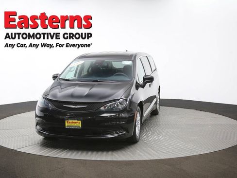 Used 2023 Chrysler Voyager LX FWD image 52