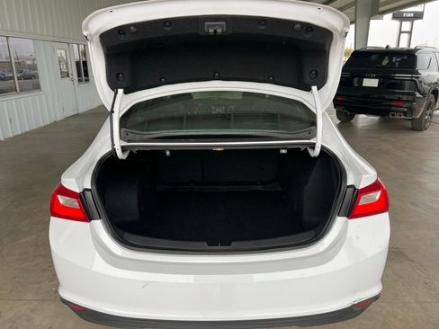 Used 2023 Chevrolet Malibu LT image 19