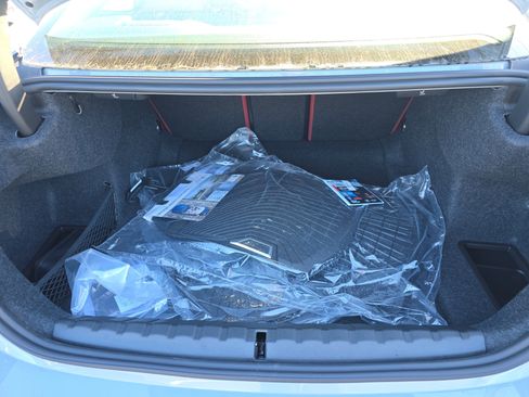 New 2026 BMW 430i Coupe w/ M Sport Package image 7