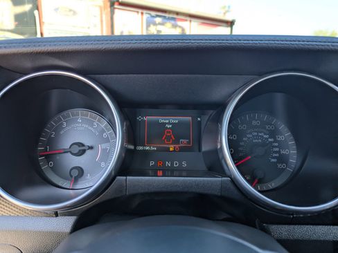 Used 2019 Ford Mustang Coupe image 27