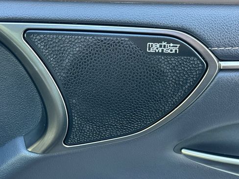 Used 2023 Lexus ES 350 F Sport w/ Accessory Package (Z2) FWD image 22