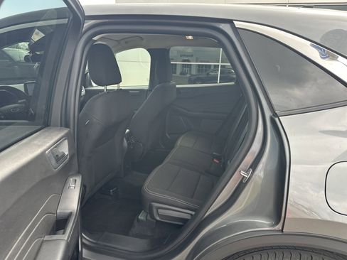 Used 2024 Ford Escape Active AWD/4WD image 7