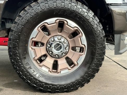 Used 2025 Ford F350 King Ranch image 14