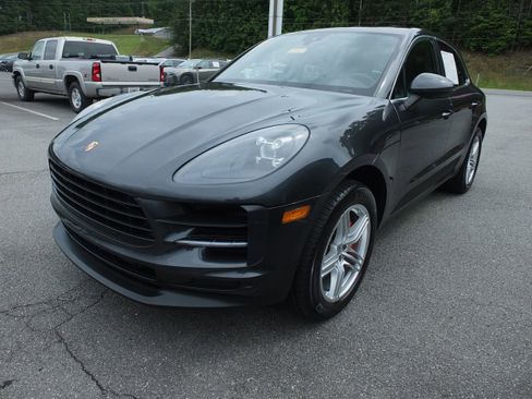Used 2020 Porsche Macan S AWD/4WD image 7
