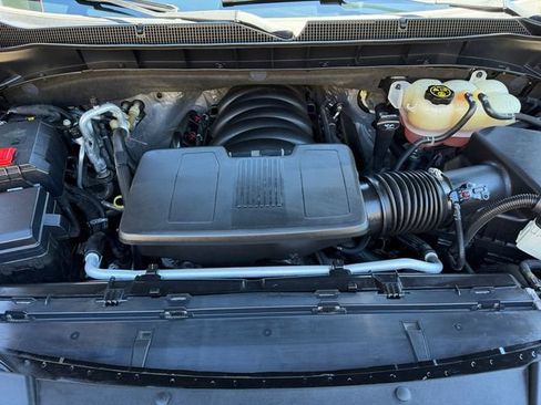 Used 2022 Chevrolet Tahoe LS AWD/4WD image 16