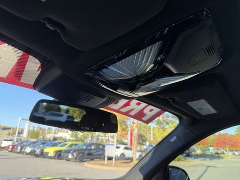 Used 2022 BMW X7 xDrive40i w/ M Sport Package image 36