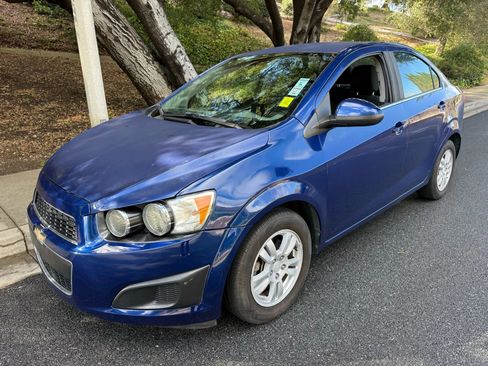 Used 2013 Chevrolet Sonic LT image 1