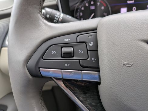 Used 2023 Cadillac XT6 Premium Luxury w/ Technology Package image 24