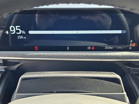 Used 2025 Ford Mustang Mach-E Premium image 12