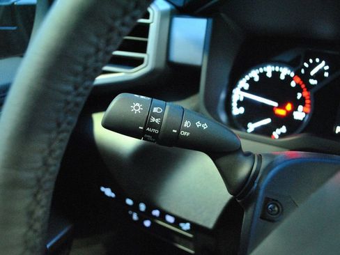 New 2026 Toyota Tundra SR5 image 8