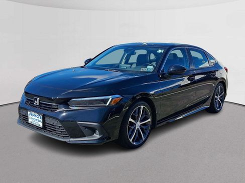 Certified 2023 Honda Civic Touring image 4