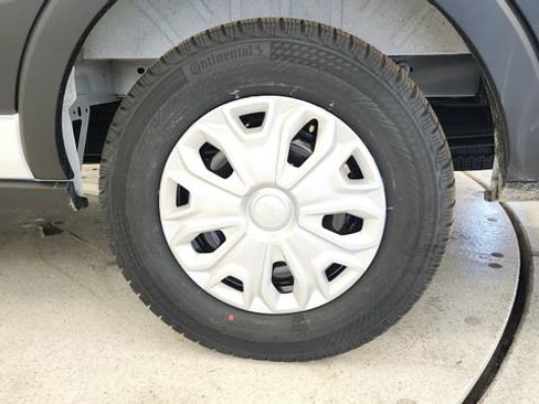 New 2026 Ford Transit 350 XLT image 9