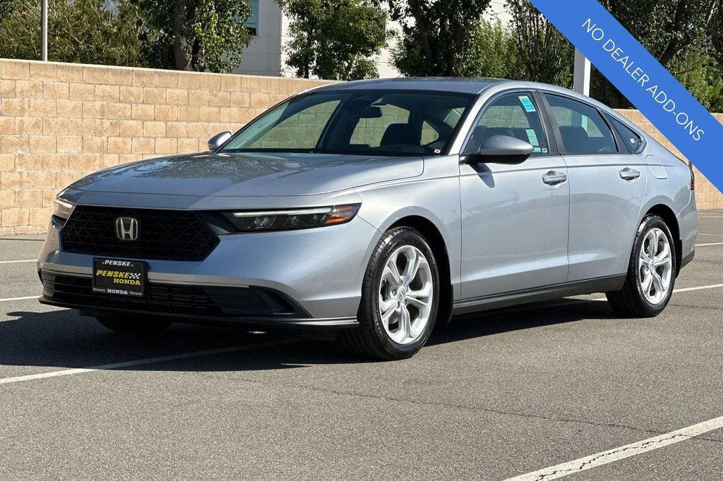 Certified 2025 Honda Accord LX image 8