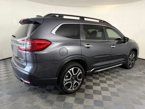 Used 2025 Subaru Ascent Touring w/ Popular Package #2 AWD/4WD image 7