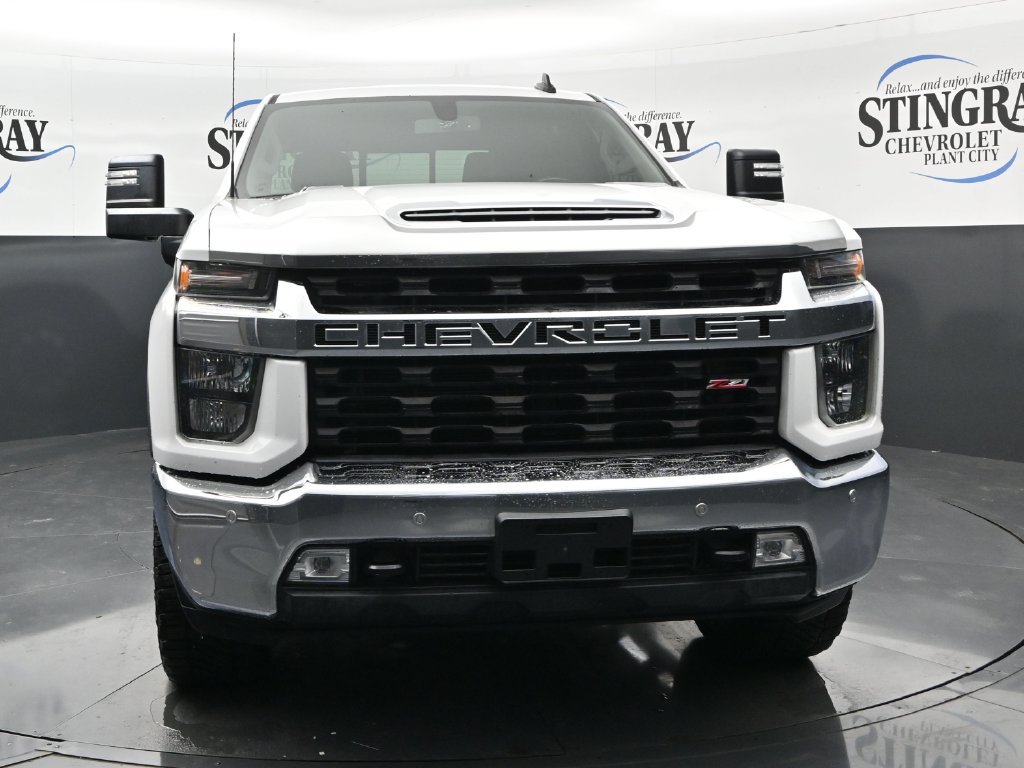 Used 2020 Chevrolet Silverado 2500 LT w/ Texas Edition AWD/4WD image 2