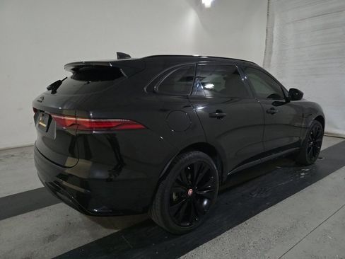Used 2023 Jaguar F-PACE S image 2