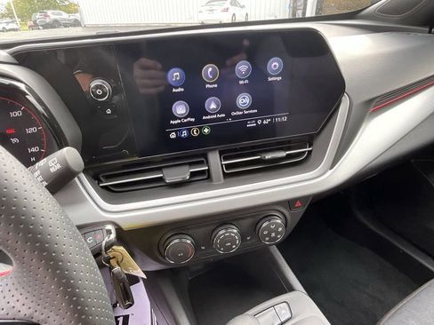 Used 2024 Chevrolet Trax RS w/ Driver Confidence Package image 42