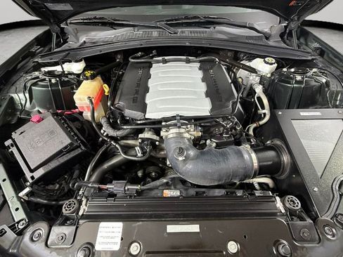 Certified 2020 Chevrolet Camaro LT RWD image 31