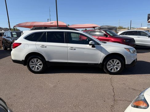 Used 2016 Subaru Outback 2.5i Premium w/ Protection Package #1 AWD/4WD image 4