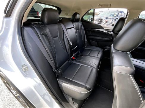 Certified 2023 Buick Envision Essence image 20