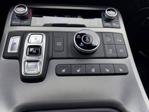 Used 2024 Hyundai Palisade Calligraphy image 19