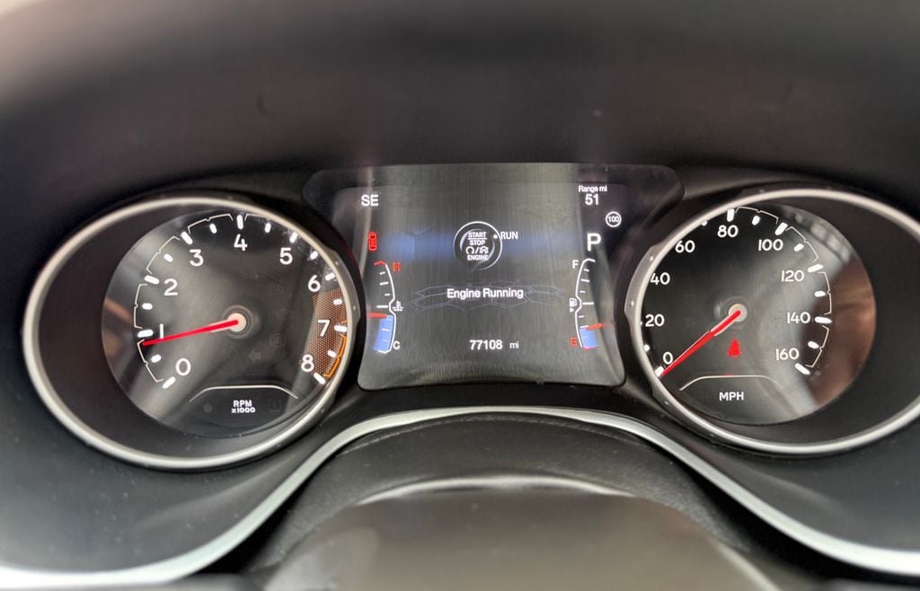 Used 2020 Jeep Compass Limited w/ Luxury Seat Group AWD/4WD image 11