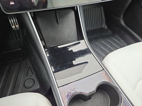 Used 2018 Tesla Model 3 Long Range image 27