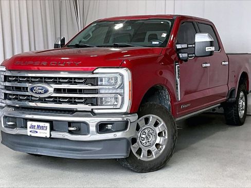 Used 2023 Ford F250 Lariat w/ Lariat Ultimate Package AWD/4WD image 2