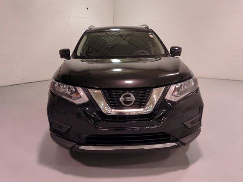 Used 2018 Nissan Rogue SV w/ Premium Package AWD/4WD image 9