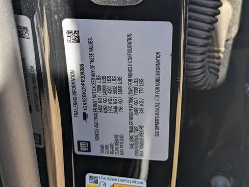 Used 2023 GMC Yukon SLT image 36