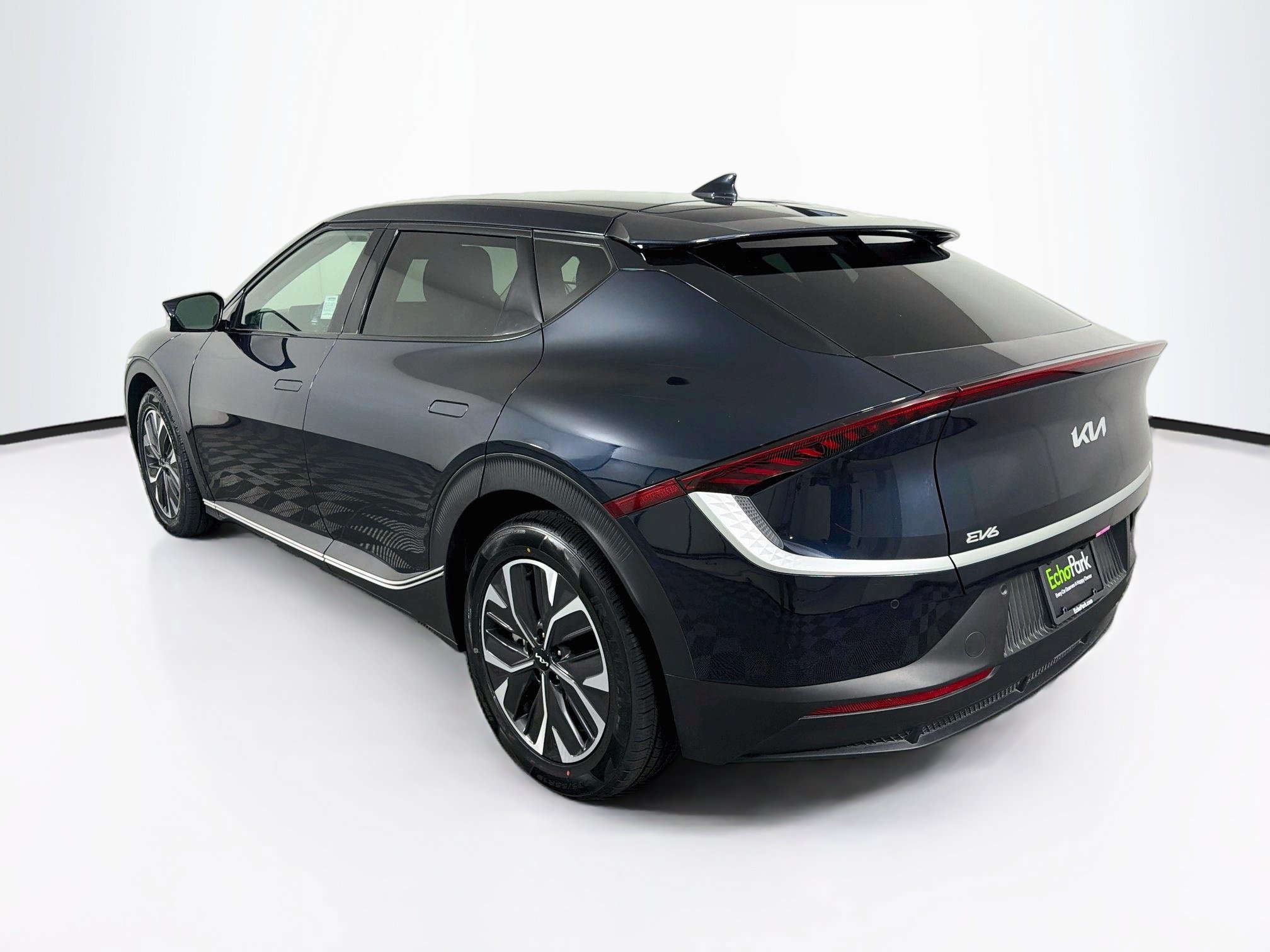 Used 2024 Kia EV6 Light RWD image 5