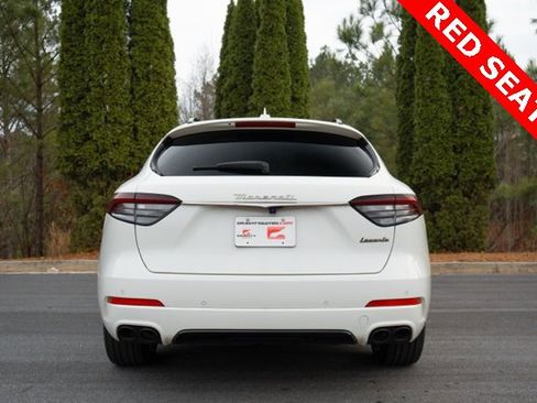 Used 2022 Maserati Levante GT image 9