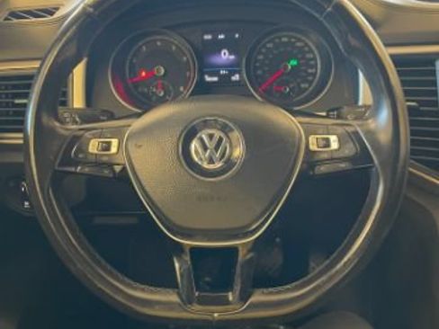 Used 2020 Volkswagen Atlas SE w/ Panoramic Sunroof Package FWD image 15
