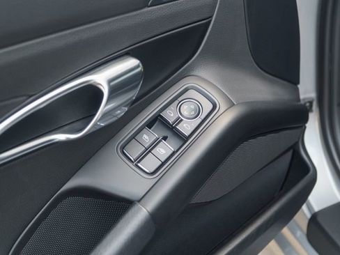 Used 2016 Porsche Cayman S image 15
