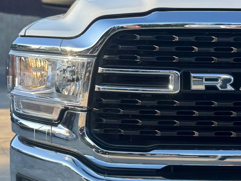 Used 2024 RAM 3500 Big Horn image 4