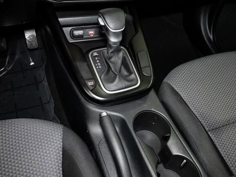 Certified 2022 Kia Soul LX w/ Technology Package FWD image 20