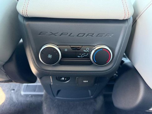 New 2026 Ford Explorer Active image 12