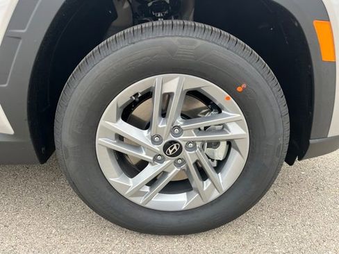 New 2026 Hyundai Tucson SE AWD/4WD image 12