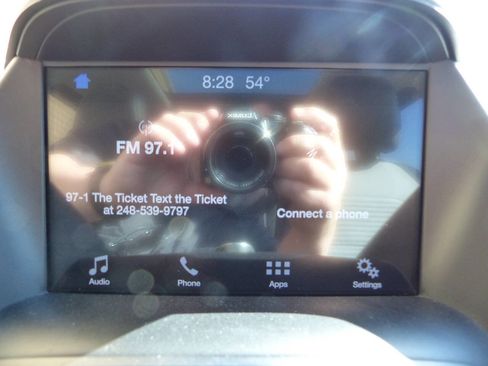Used 2017 Ford Escape SE w/ Equipment Group 201A AWD/4WD image 50