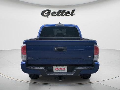 Used 2023 Toyota Tacoma TRD Sport image 5