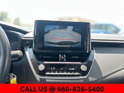 Used 2025 Toyota Corolla LE FWD image 15
