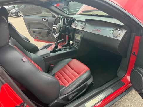 Used 2008 Ford Mustang GT Premium RWD image 16