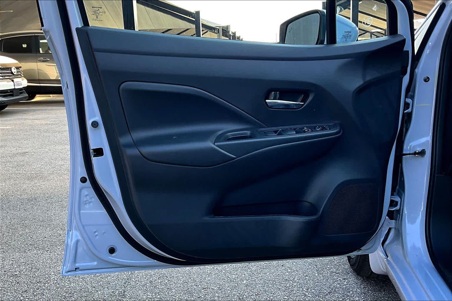 Used 2025 Nissan Versa SV w/ Trunk Package FWD image 13