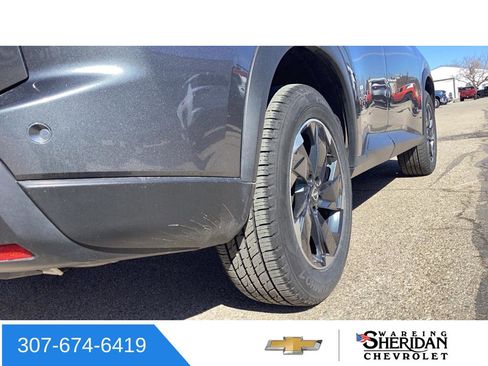 Used 2025 Nissan Rogue SV image 7