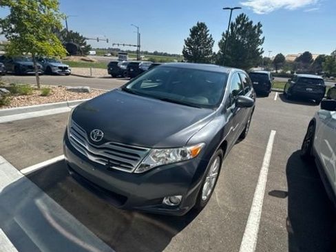 Used 2012 Toyota Venza LE AWD/4WD image 1