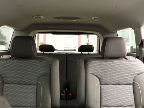 Used 2020 GMC Acadia SLE w/ Driver Convenience Package image 35